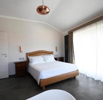 Tivoli Apartment | THE APARTMENT Top Floor