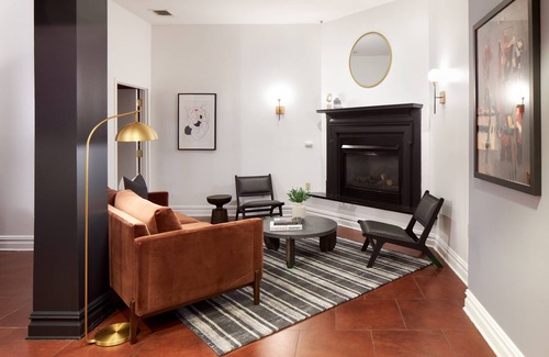 Gayborhood Apartment | The Arco powered by Sonder | Queen Room