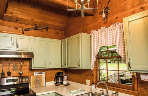Jasper Cabin | The Arkansan