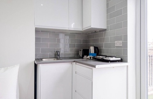 Fulham Broadway Apartment | The Armadale Road Residence II