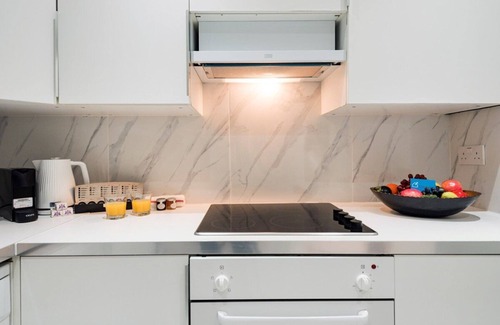 West Brompton Apartment | The Armadale Road Residence I