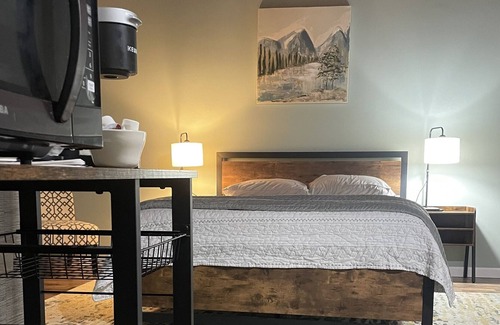 Elizabethtown Hotel | The Arsenal Inn