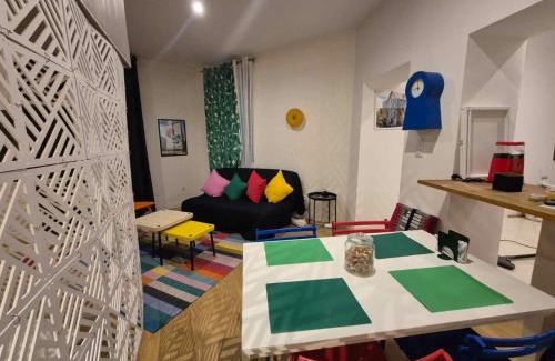 Secteur 2 Apartment | The Artist - Hypercentre
