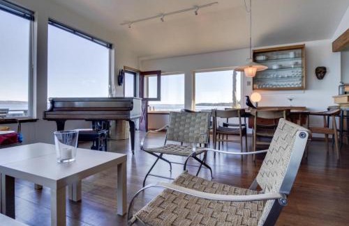 Nordland House | The Artists' Beachhouse