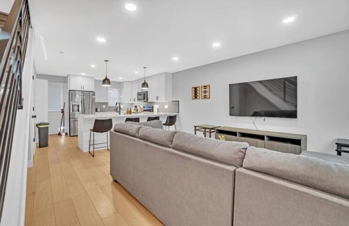 Scenic Heights House | The Arvada Collective | 2 Homes, 1 Amazing Stay