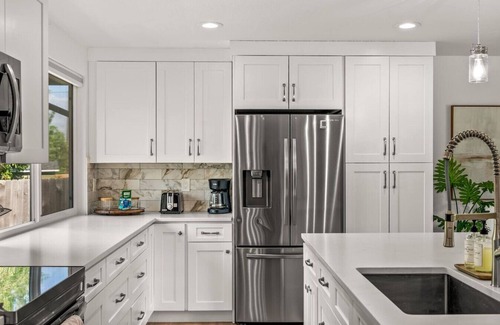 Arvada House | The Arvada Family Nook | Hot Tub & Parkside Charm