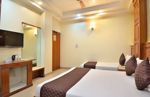Karol Bagh Hotel | The Aster New delhi
