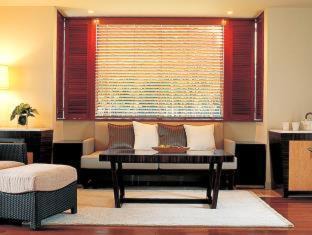 Onna Hotel | The Atta Terrace Club Towers