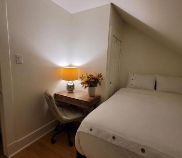 Kitchener House | The Auditorium Suite