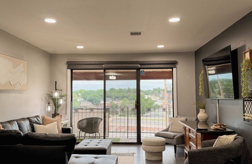 Downtown Tulsa Condo | The Aura of Cheyenne Condo