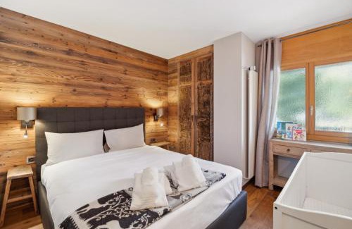 Chermignon Apartment | The B Side - Palm Springs by Mrs Miggins