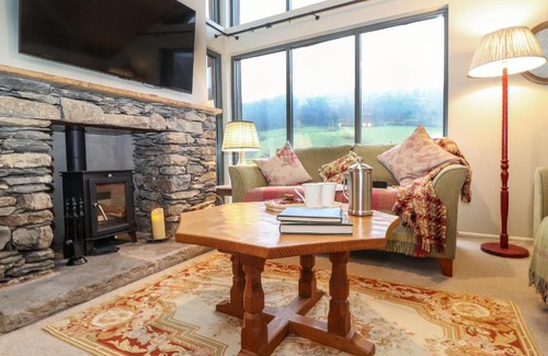 Kendal House | The Badger's Shack