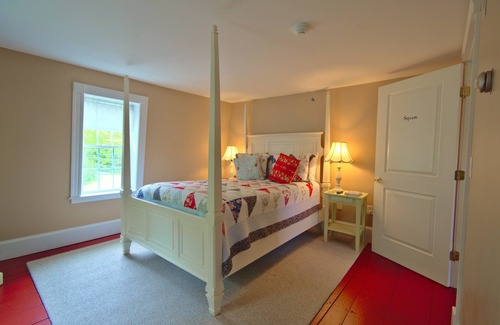 Meredith House | The Ballard House Inn
