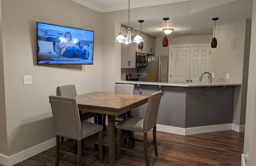 Tuscaloosa Condo | The Bama Retreat 3bed/3bath Condo minutes from The University of Alabama!
