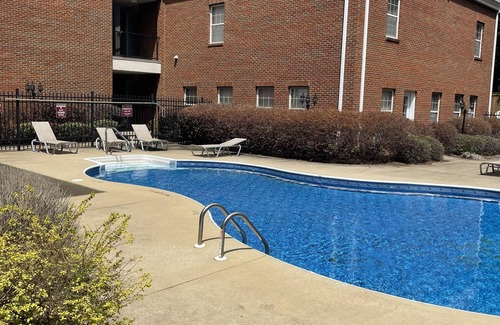 Tuscaloosa Condo | The Bama Retreat 3bed/3bath Condo minutes from The University of Alabama!