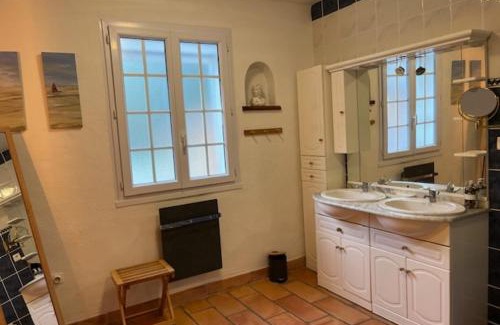 Lagnes House | The Bamboos - private heated swimming pool