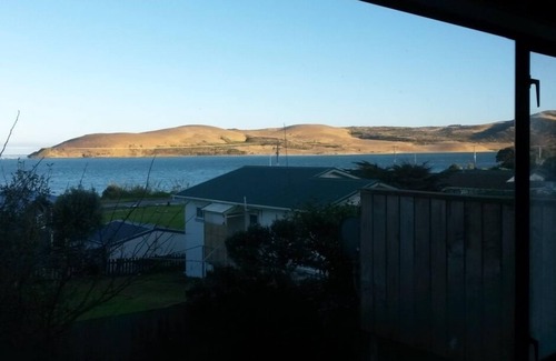 Omapere House | The Bar Hokianga Accommodation
