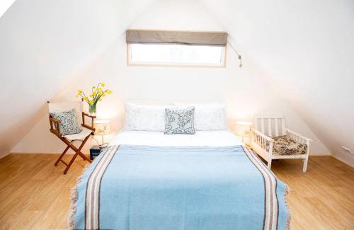 Birdham House | The Barn