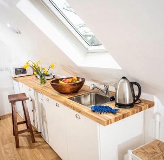 Birdham House | The Barn