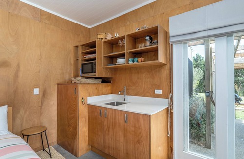 Hahei House | The Barn - Hahei Holiday Home