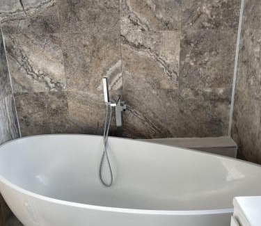 Barnhill House | The Barn House