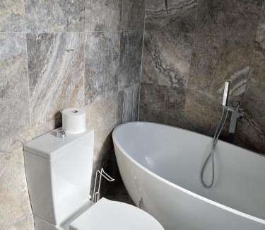 Barnhill House | The Barn House