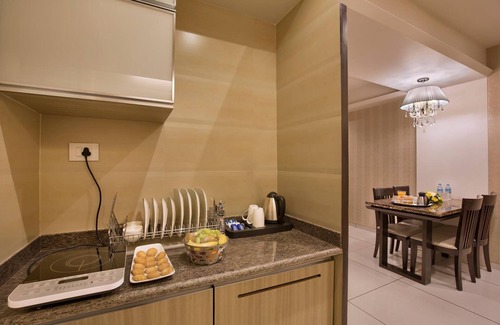 Alkapuri Apartment | The Baroda Residency