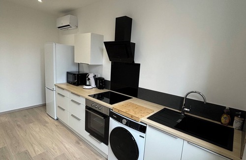 Auxerre Apartment | The basement cellar