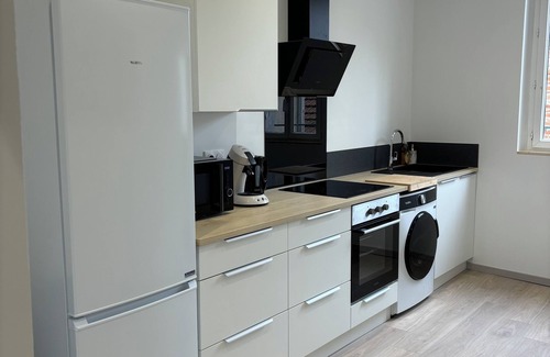 Auxerre Apartment | The basement cellar