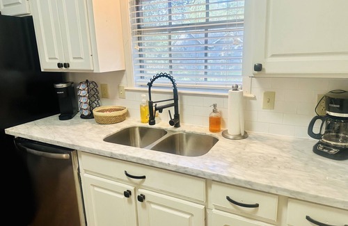 Flowood House | The BAY HOUSE at the REZ, 4 bdrm 2 ba