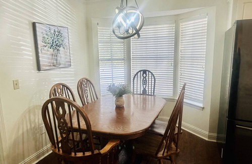 Flowood House | The BAY HOUSE at the REZ, 4 bdrm 2 ba