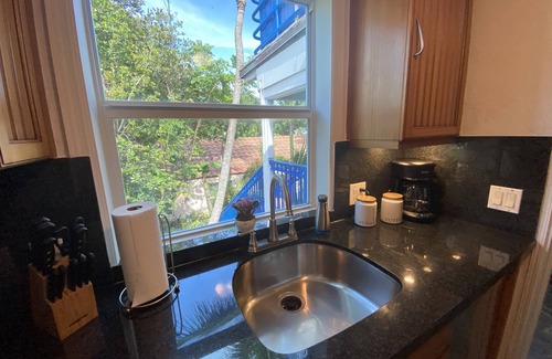 Delray Beach Condo | The Beach Break at Bahama House