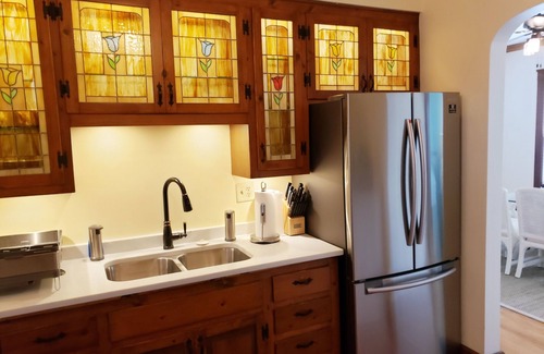 Racine House | The Beach Bungalow at Michigan Blvd.