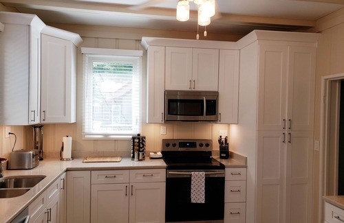 Racine House | The Beach Cottage at Michigan Blvd.