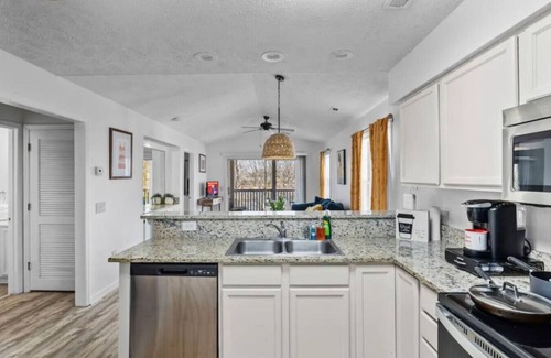 Carolina Forest Apartment | The Beach Hive overlooking River Oaks Golf Course