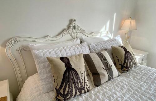 Old Town Hastings House | The Beach House