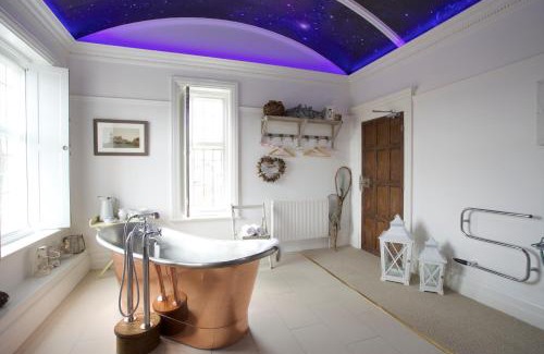 Milford on Sea Hotel | The Beach House