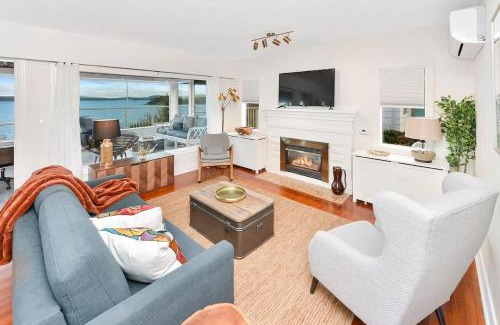 Chemainus Apartment | The Beach House Suite