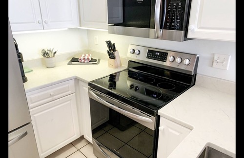 Gulf Shores Condo | THE BEACH IS OPEN ALL YEAR! nStart Planning Your Fall and Winter Vacation Today!