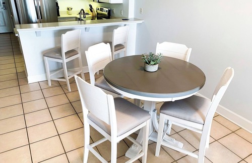 Gulf Shores Condo | THE BEACH IS OPEN ALL YEAR! nStart Planning Your Fall and Winter Vacation Today!