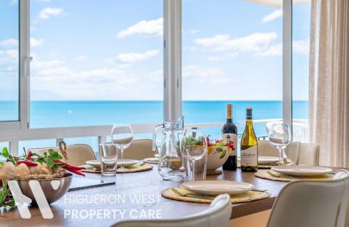 Torreblanca Apartment | The Beachfront Collection - Casa Niza by HWPC