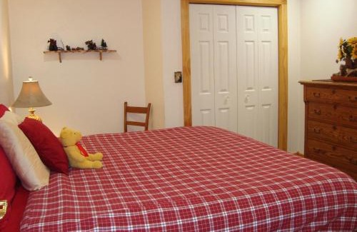 Ironwood House | The Bear Den
