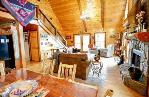 Necowa Cove House | The Bear Necessities