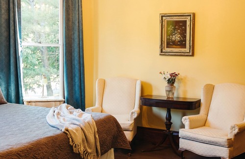 Stanford Bed & Breakfast | The Beaumont House