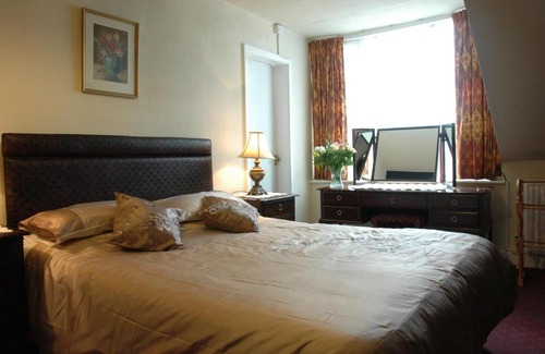 Bebington Bed & Breakfast | The Bebington