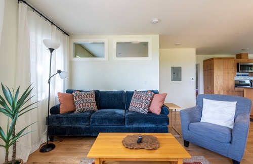Forest Highlands Apartment | The Beck!
