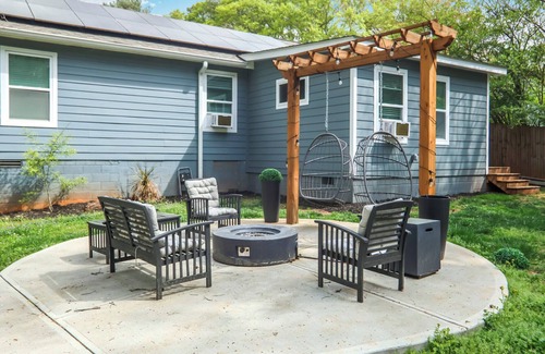 Fort McPherson House | The Beechwood Bungalow – Cozy Stay in the Heart of Atlanta