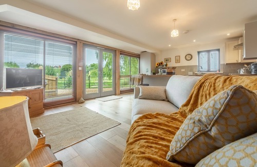 Hunstanton Apartment | The BeeHive, Old Hunstanton, Norfolk