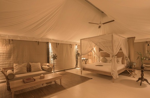 Angkor Thum Other | The Beige
