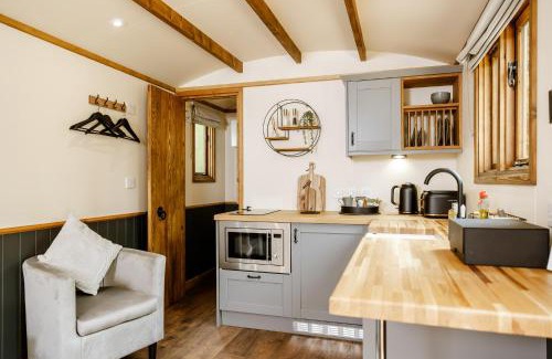 Ladbroke Hotel | The Bell Inn, Ladbroke